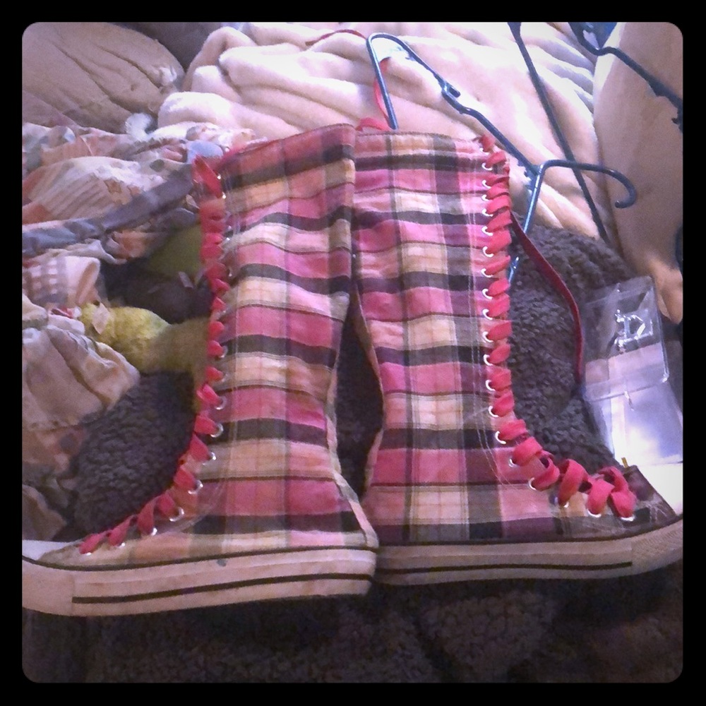 Lace up zipper high tops